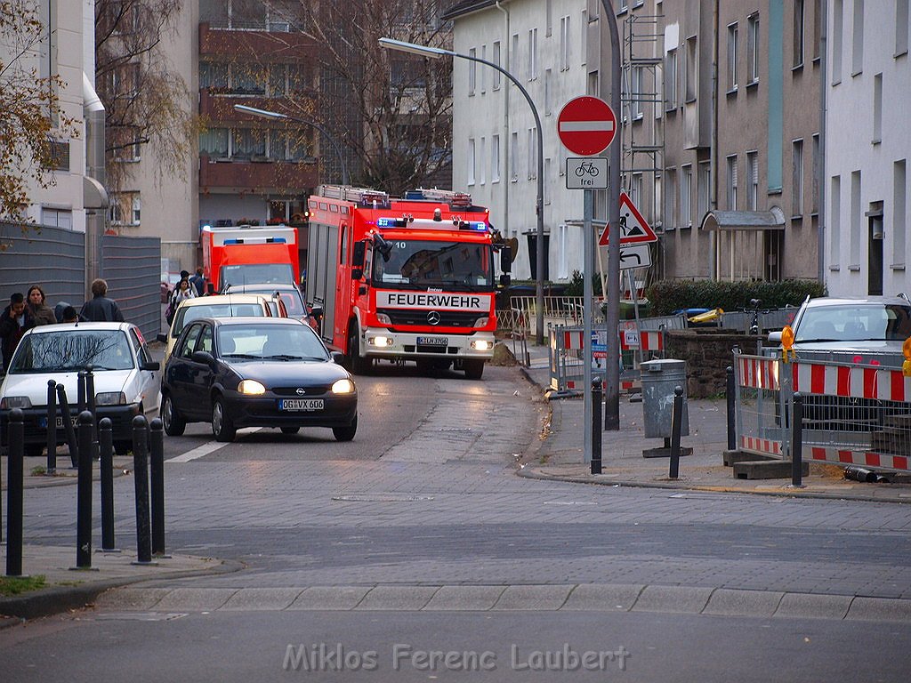 Brand Koeln Vingst Regensburgerstr P45.JPG